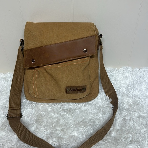 Sechunk Messenger Bag Excellent Condition - Picture 8 of 12